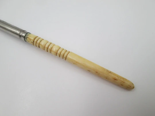Dip calligraphy pen. Silver plated metal and ivory. Golden nib. Europe. 1900's