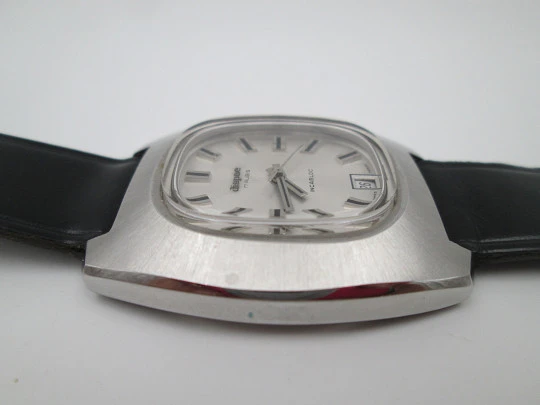 Dispae. Manual wind. Calendar. Stainless steel. Black strap. 1970's. Swiss