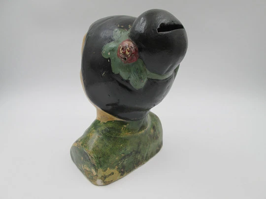 Domund piggy bank. Japanese woman bust. Polychrome plaster. Spain. 1940-50