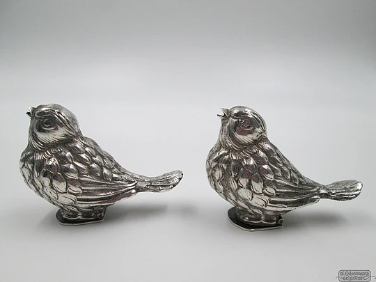 Duck pair of salt & pepper shakers. 925 sterling silver. 1950's. Spain