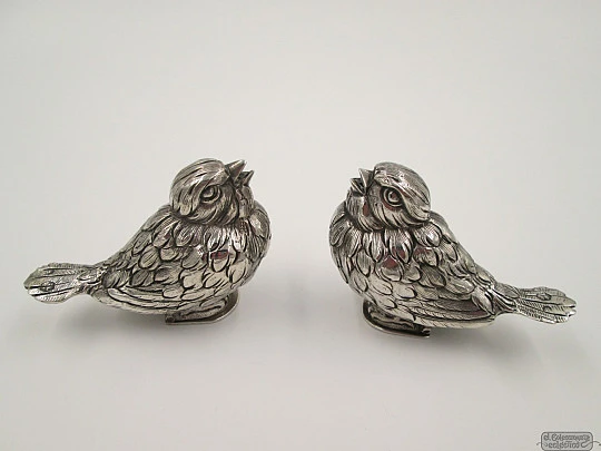 Duck pair of salt & pepper shakers. Sterling silver. 1950's. Spain