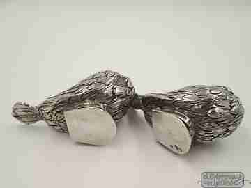 Duck pair of salt & pepper shakers. Sterling silver. 1950's. Spain