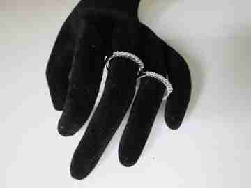 Duo alliances. 18K white gold and diamonds. Gemco Jewels. 2010
