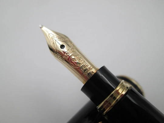 Dúo Montblanc Meisterstück Mozart. Estilográfica y esferógrafo. Funda. 1990