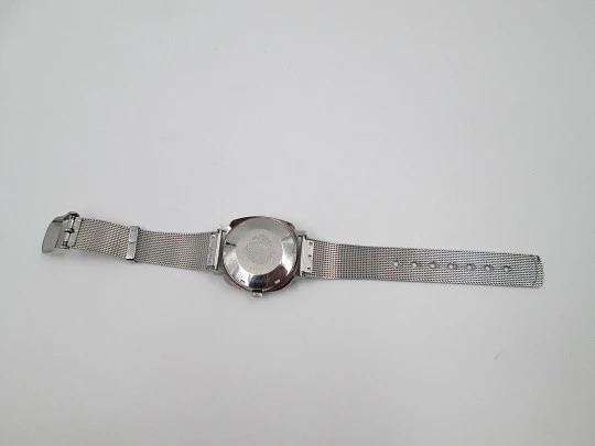 Duward Continual Triumph. Stainless steel. Calendar. Automatic. Mesh strap. 1970's Duward Continual Triumph. Stainless steel. Calendar. Automatic. Mesh strap. 1970's