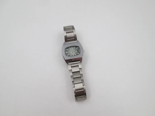 Duward Internat reloj unisex. Acero y metal niquelado. Dial verde. Brazalete. Cuerda