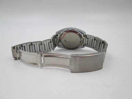 Duward Internat unisex watch. Nickel plated & steel. Calendar. Manual wind. Bracelet. 1970's