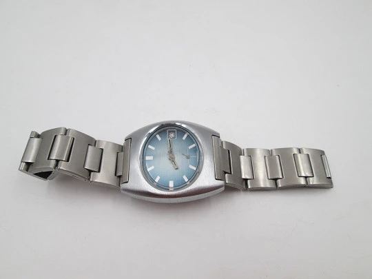 Duward Internat unisex watch. Nickel plated & steel. Calendar. Manual wind. Bracelet. 1970's