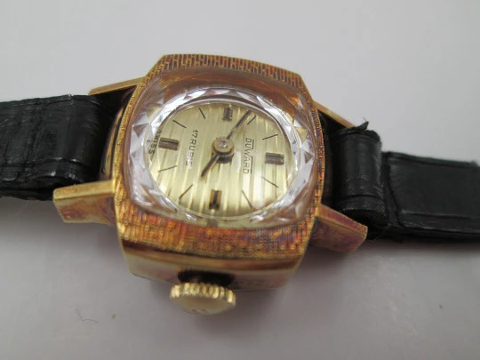 Duward ladie's watch. Stainless steel & 20 microns gold plated. Manual wind. 1970's