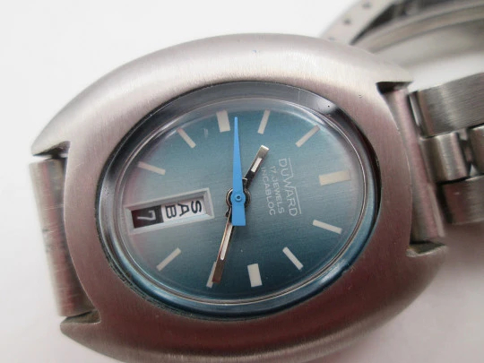 Duward mujer. Cuerda manual. Acero inoxidable. Dial azul. Brazalete. Calendario Duward mujer. Cuerda manual. Acero inoxidable. Dial azul. Brazalete. Calendario