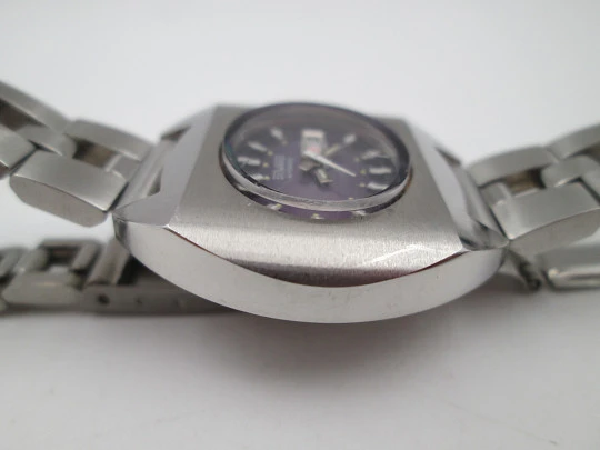 Duward reloj automático mujer. Acero inoxidable. Brazalete. Dial morado. Calendario