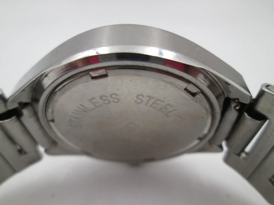 Duward reloj mujer. Acero inoxidable. Dial bicolor. Brazalete. Calendario. Cuerda manual