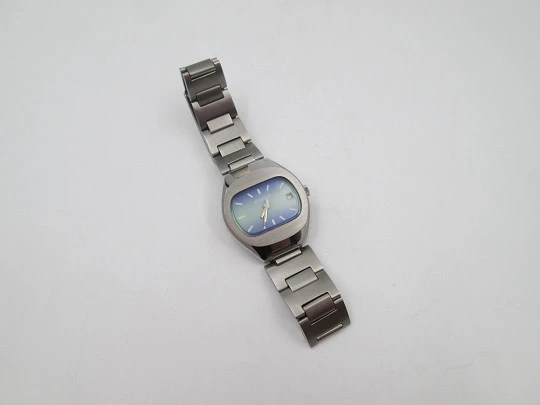 Duward reloj mujer. Acero inoxidable. Dial bicolor. Brazalete. Calendario. Cuerda manual