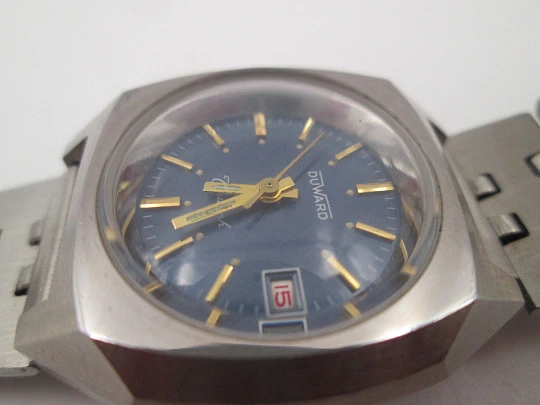 Duward Triumph women's manual wind watch. Stainless steel. Blue dial. Calendar. Bracelet