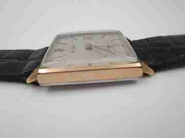 Duward. Acero inoxidable y chapado oro. Cuerda manual. Calendario. 1970