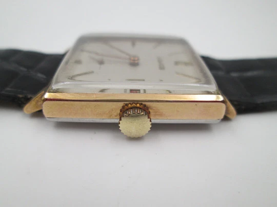 Duward. Stainless steel & gold plated. Manual wind. Calendar. Strap. 1970's