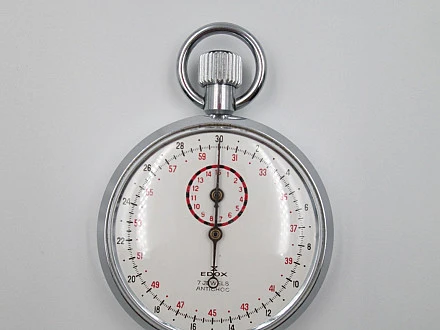 ヴィンテージ　ストップウォッチ　SWISS MADE s-l400.jpg