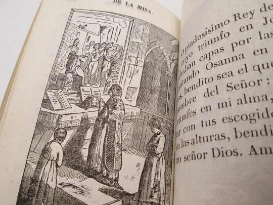 'Ejercicio Cotidiano'. Manuel Martín. Terciopelo verde y adornos calados. 1844.