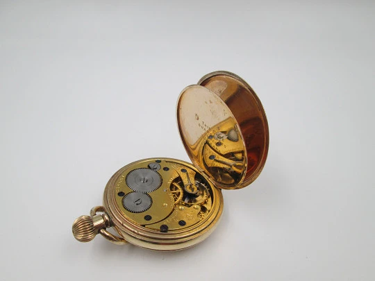 Elgin hunter-case pocket watch with chain. Gold plated. Stem-wind. Porcelain dial. 1930's