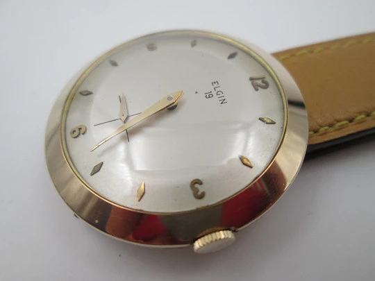 Elgin. 10 karat gold filled. Manual wind. Small second hand. Strap. 1950's. USA