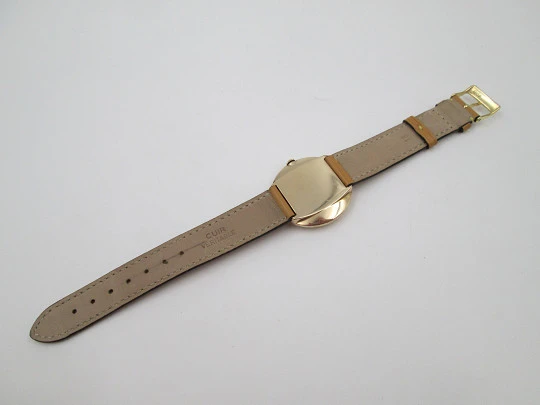 Elgin. 10 karat gold filled. Manual wind. Small second hand. Strap. 1950's. USA