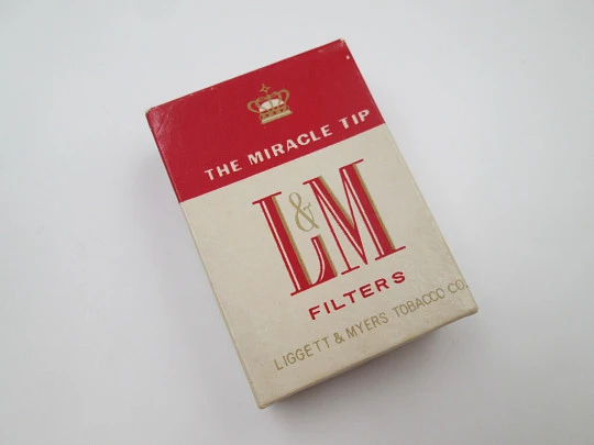 Encendedor Continental. Cigarrillos LM. Metal cromado. Caja e instrucciones. Japón. 1980
