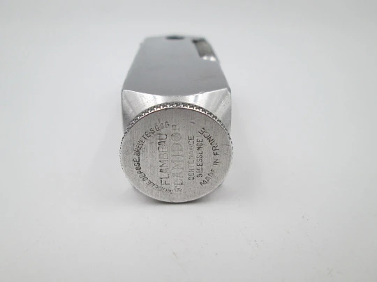 Encendedor de bolsillo a gasolina para pipa Flamidor Flambeau. Aluminio. Francia. 1948 Encendedor de bolsillo a gasolina para pipa Flamidor Flambeau. Aluminio. Francia. 1948