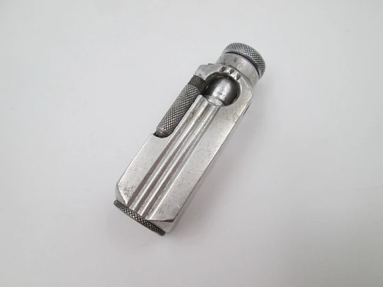 Encendedor de bolsillo a gasolina para pipa Flamidor Flambeau. Aluminio. Francia. 1948 Encendedor de bolsillo a gasolina para pipa Flamidor Flambeau. Aluminio. Francia. 1948