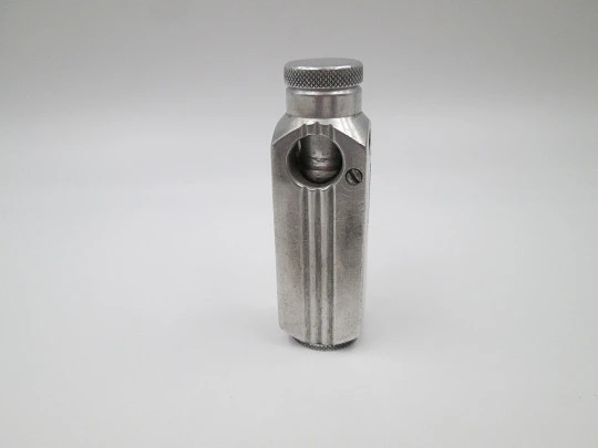 Encendedor de bolsillo a gasolina para pipa Flamidor Flambeau. Aluminio. Francia. 1948 Encendedor de bolsillo a gasolina para pipa Flamidor Flambeau. Aluminio. Francia. 1948
