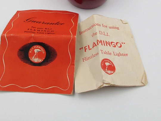 Encendedor de chispa de baquelita a pilas Flamingo (Dorset Light Industries). Inglaterra