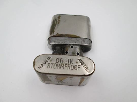 Encendedor de gasolina Orlik Stormproof No.66. Austria. Latón plateado. 1920