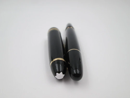 Esferógrafo Montblanc Meisterstuck Le Grand. Resina negra y chapados oro. Estuche