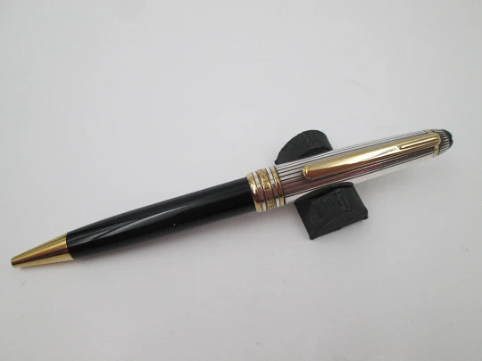 Esferógrafo Montblanc Meisterstuck Solitaire Doue. Plata, chapados oro y resina negra