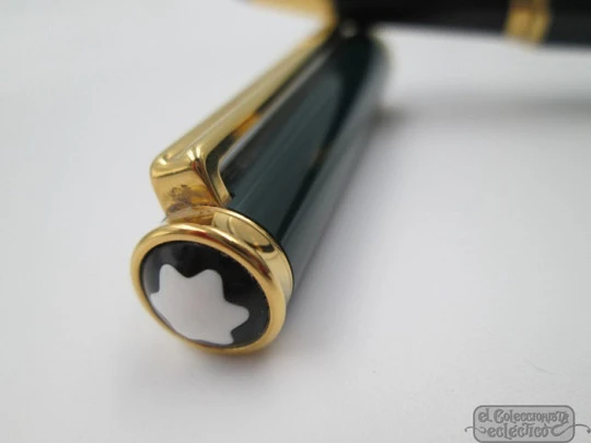 Esferógrafo Montblanc Noblesse Oblige. Laca verde y chapado oro