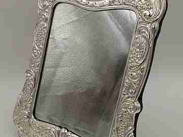 Espejo de tocador en plata de ley 925. Volutas, conchas y flores