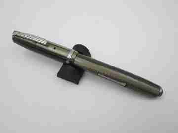 Esterbrook. Model J. Green marbled celluloid. Lever filler. 1940