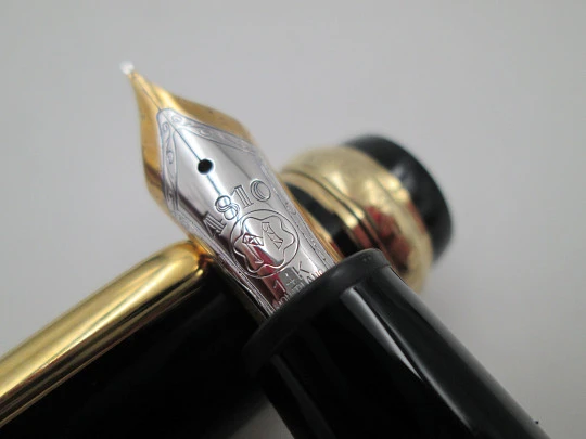 Estilográfica Montblanc Meisterstück Le Grand 146 Set Wedding. Anillo oro 14k. Estuche. 1998