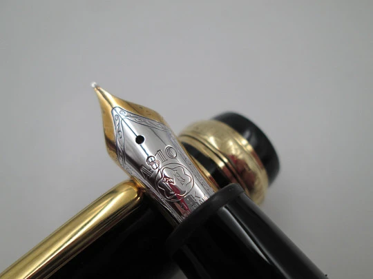 Estilográfica Montblanc Meisterstück Le Grand 146 Set Wedding. Anillo oro 14k. Estuche. 1998