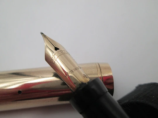 Estilográfica mujer Wahl Eversharp. Laminada en oro. Carga palanca. Estados Unidos. 1920
