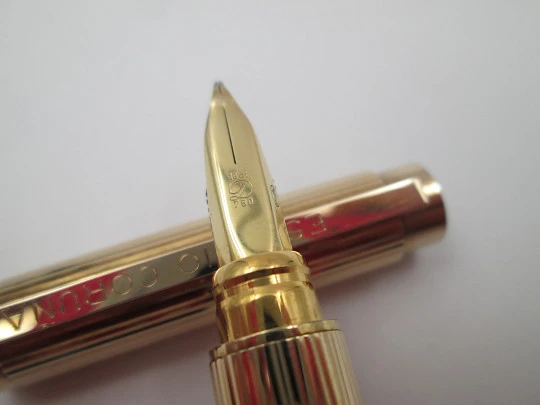 Estilográfica S.T. Dupont París Classique chapada oro. Convertidor. Plumín 18k. Francia