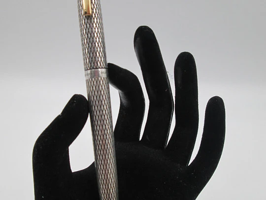 Estilográfica Sheaffer Imperial Sovereign. Plata de ley y clip chapado oro. Plumín Inlaid Estilográfica Sheaffer Imperial Sovereign. Plata de ley y clip chapado oro. Plumín Inlaid