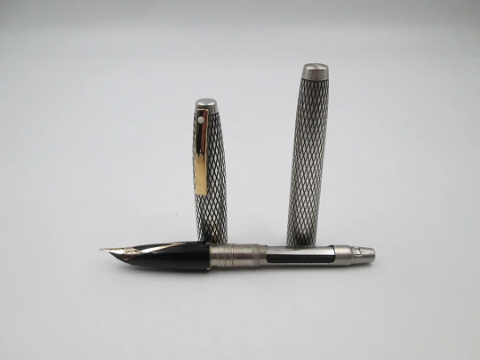 Estilográfica Sheaffer Imperial Sovereign. Plata de ley y clip chapado oro. Plumín Inlaid Estilográfica Sheaffer Imperial Sovereign. Plata de ley y clip chapado oro. Plumín Inlaid