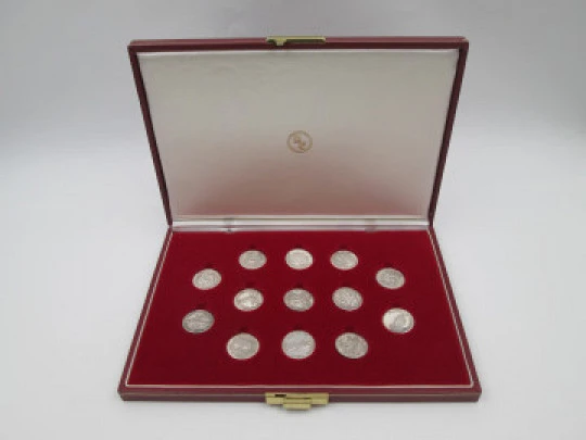 Estuche 13 arras de boda. Plata de ley 925. Monedas con motivos bíblicos. 1990