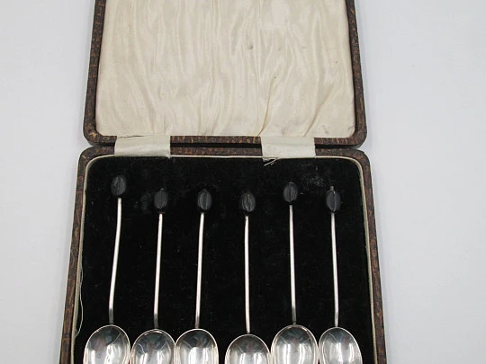 Estuche seis cucharas café. Plata de ley y baquelita. Marson & Jones. 1920