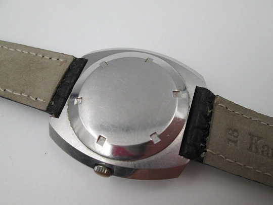 Eterna-Matic 2002. Automatic. Stainless steel. Grey dial. Leather strap. 1970's. Swiss