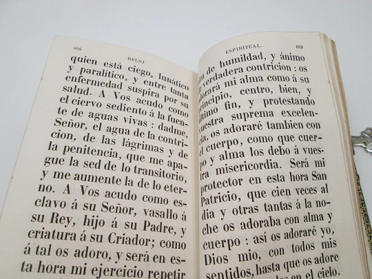 Eucologio / devocionario. Antonio Romero. Piel y metal plateado. París, 1876