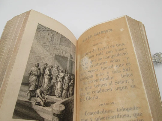 Eucologio / devocionario. Antonio Romero. Piel y metal plateado. París, 1876