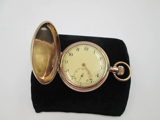 Everite / Keystone hunter-case pocket watch. Gold plated metal. Stem winding. 1910's