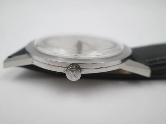 Favre-Leuba Genève. Stainless steel. Manual winding. Grey dial. 1970's. Swiss