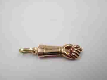 Figa / higa hand women's pendant. 18 karat yellow gold. Red enamel nails. 1950's